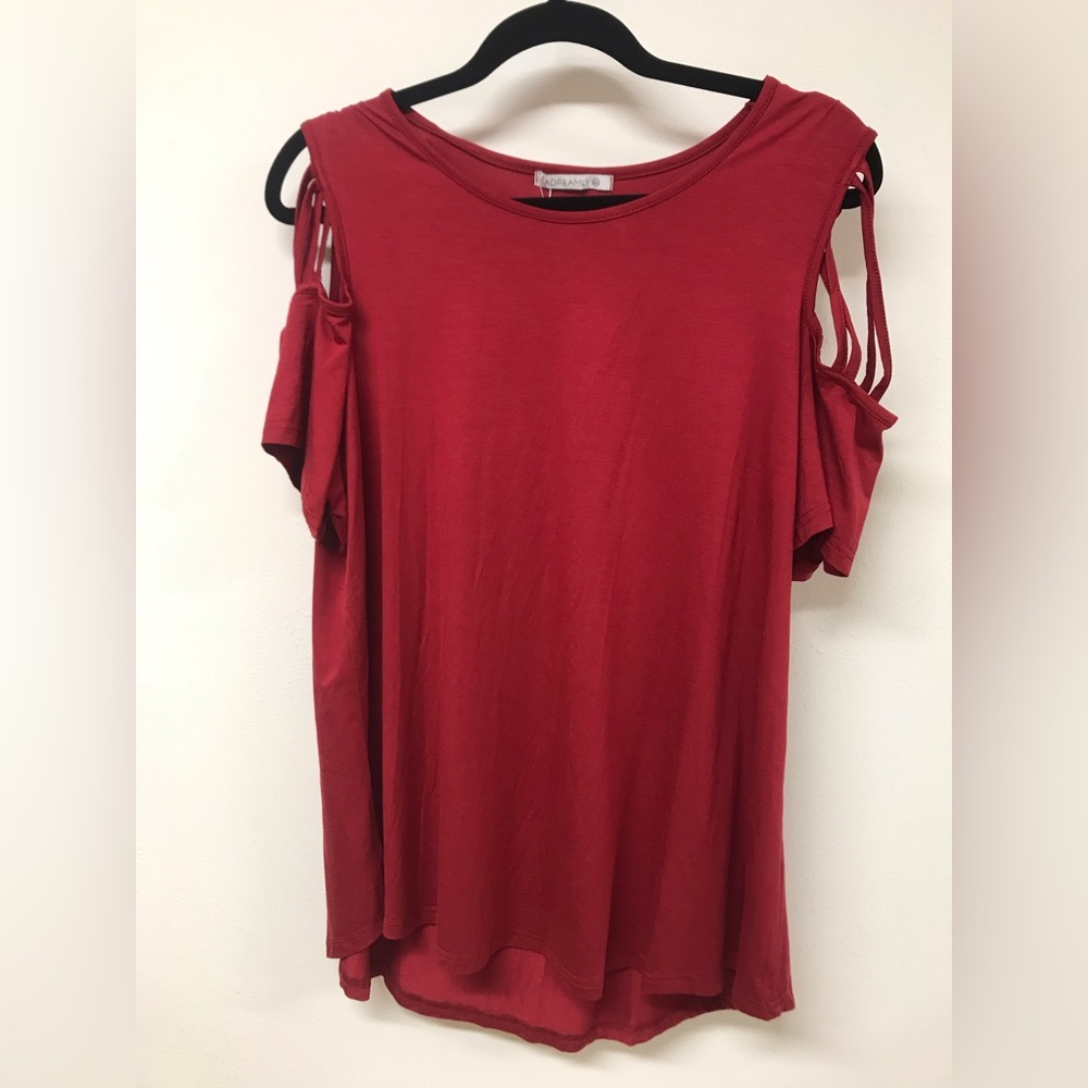 Women round neck burgundy cold shoulder top